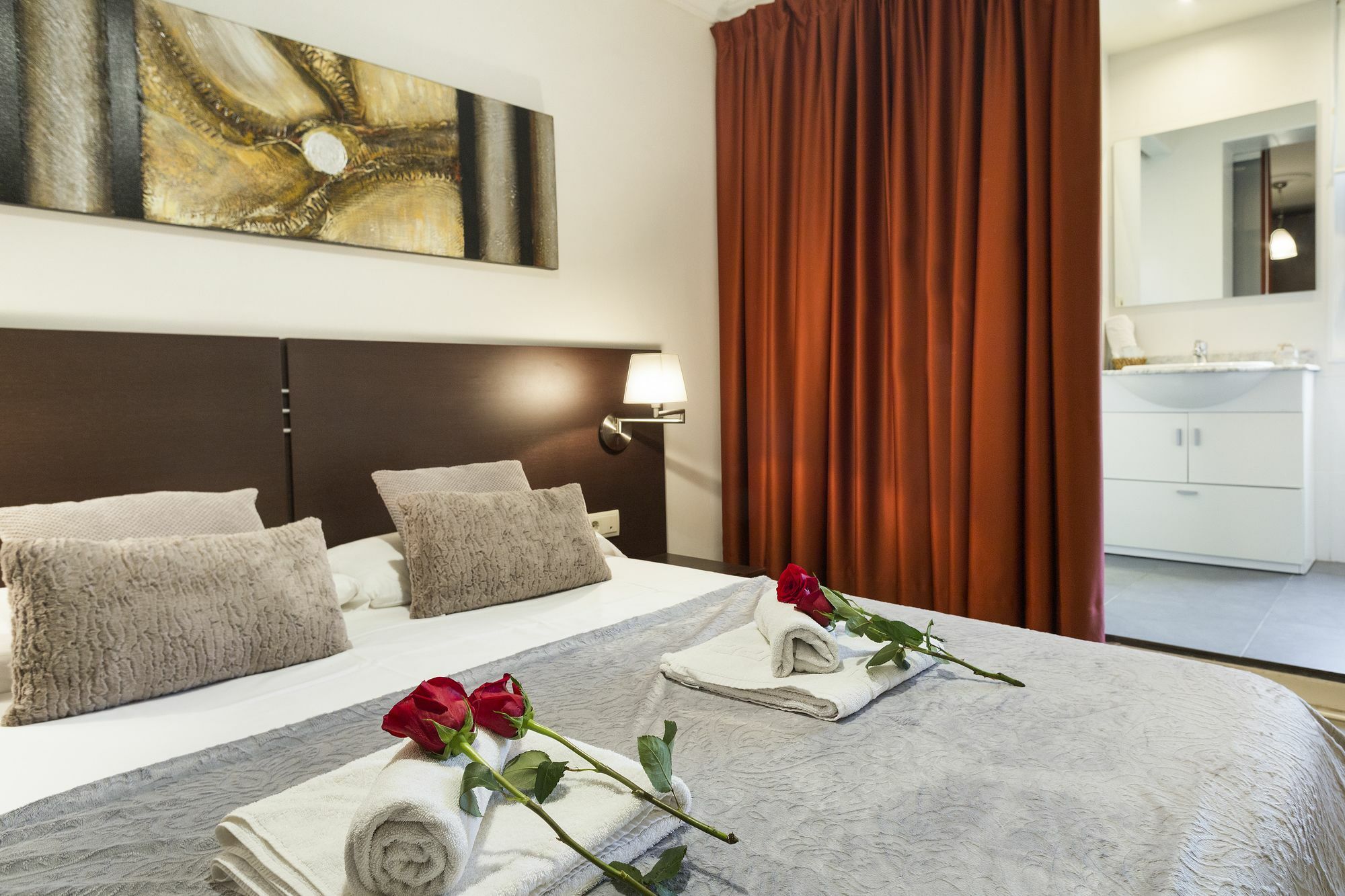Habitat Apartments Ava 2 Barselona Dış mekan fotoğraf